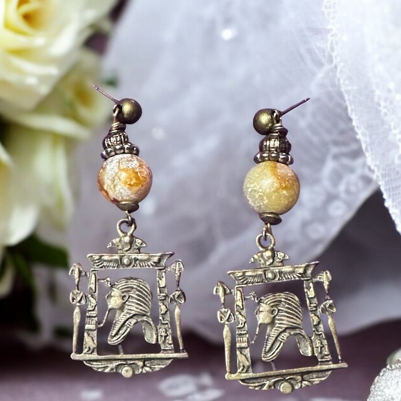 Antique Genuine Egyptian Obsidian “Pharaoh's Treasure“ Earrings - Picture 4 of 9